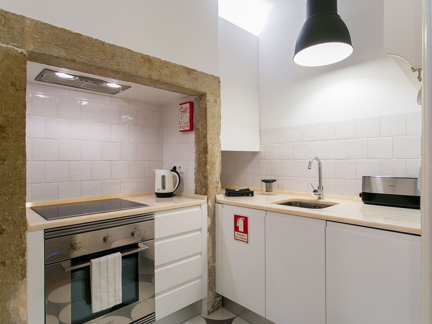 Apartamento ALTIDO Splendid 2BR flat in Bairro Alto, nearby Luís de Camões Square Lisboa Exterior foto