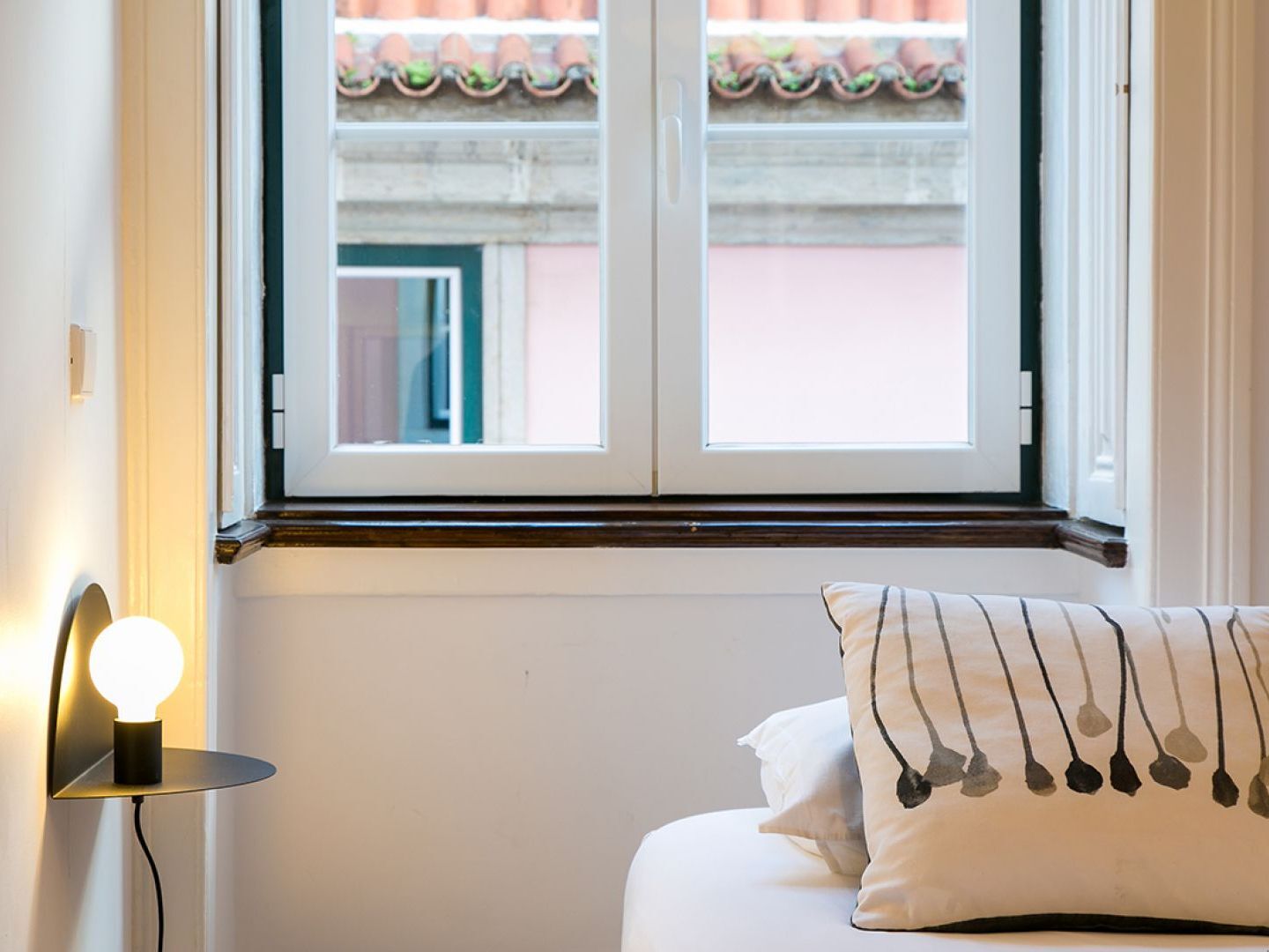 Apartamento ALTIDO Splendid 2BR flat in Bairro Alto, nearby Luís de Camões Square Lisboa Exterior foto